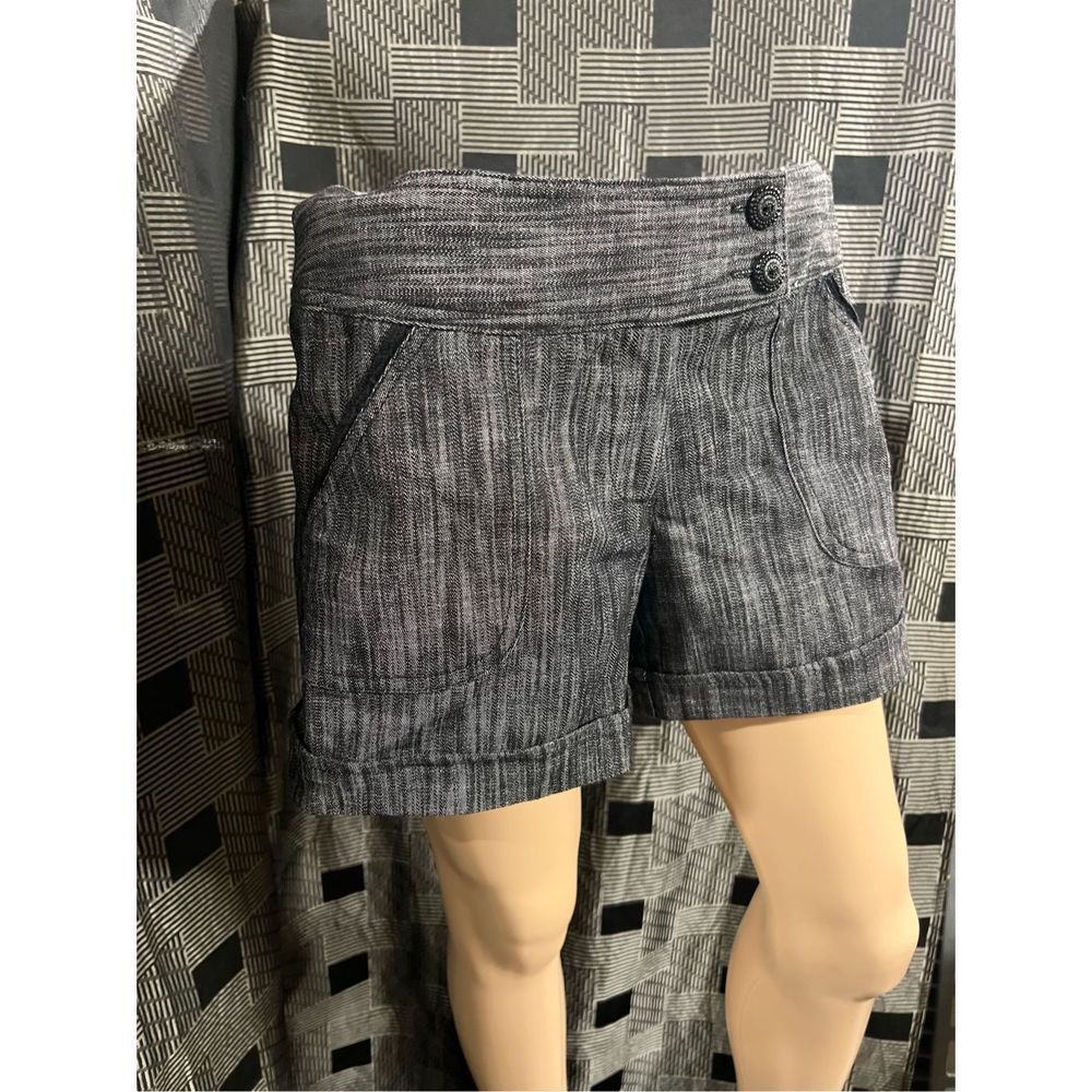 Maurice's Grey Black Chino Shorts w/2 Button Design Sz. 5/6